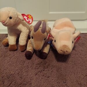 Lot Of 3 Beanie Babies, Ewey, Goatee And Knuckles